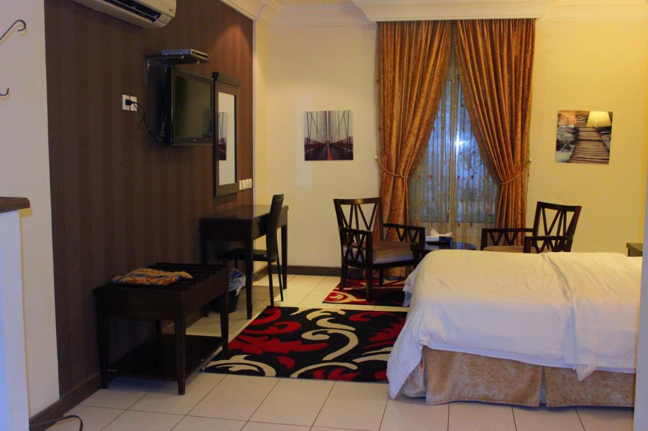 Al Harira Al Motamaiza Furnished Apartment Jidá Exterior foto